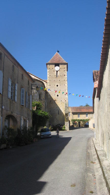 Chambre D'Hotes Oeuil De Bouc Madiran Buitenkant foto